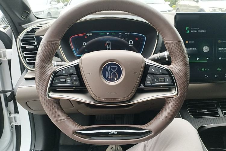 Used BYD Han 2022 EV Genesis Edition 610KM All-Wheel Drive Premium Model Steering Wheel