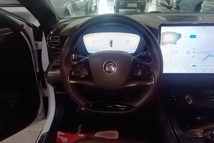 Used BYD Han 2022 EV Genesis Edition 715 km Front-Wheel-Drive Flagship Model Steering Wheel