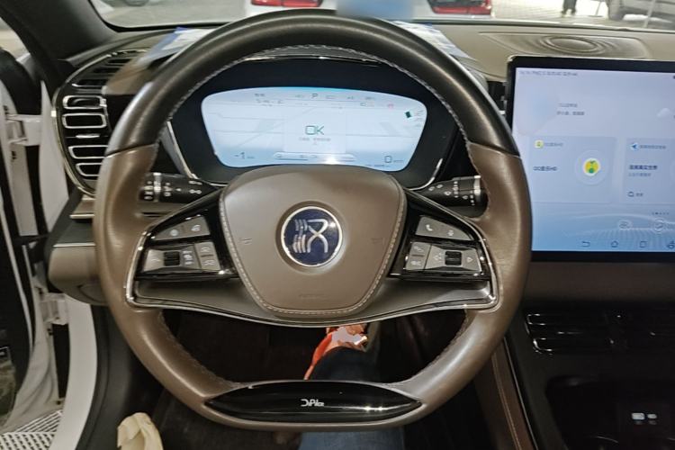 Used BYD Han 2022 DM-i 121KM Luxury Model Steering Wheel
