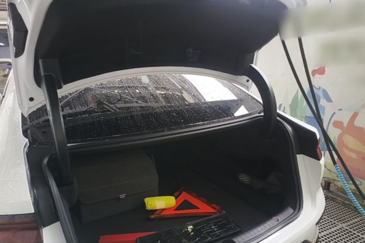 Used BYD Han 2022 DM-i 121KM Prestige Model Trunk