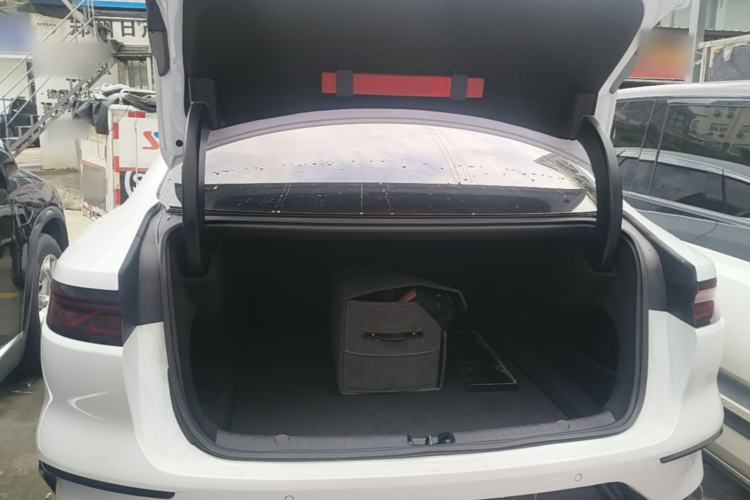 Used BYD Han 2022 DM-i 121KM Prestige Model Trunk