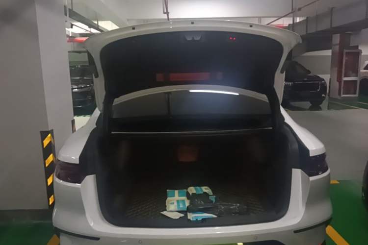 Used BYD Han 2022 DM-i 121KM Luxury Model Trunk
