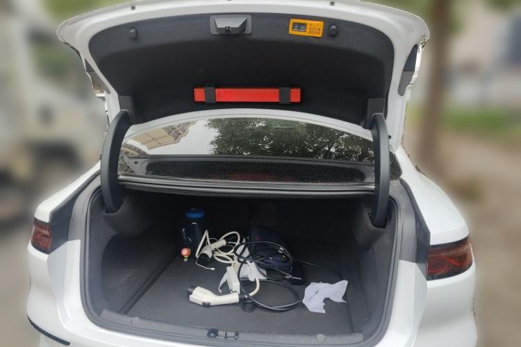 Used BYD Han 2022 DM-i 121KM Luxury Model Trunk