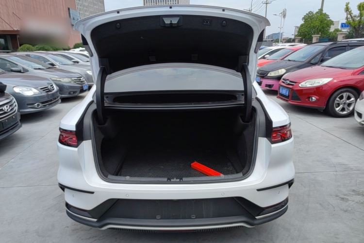 Used BYD Han 2022 EV Genesis Edition 715 km Front-Wheel-Drive Flagship Model Trunk