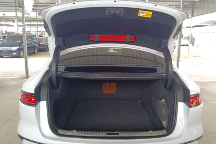 Used BYD Han 2022 EV Genesis Edition 715 km Front-Wheel-Drive Flagship Model Trunk