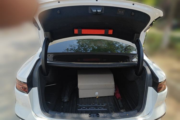 Used BYD Han 2022 EV Genesis Edition 715 km Front-Wheel-Drive Flagship Model Trunk