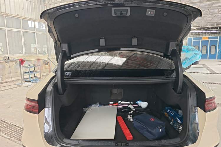 Used BYD Han 2022 DM-i 121KM Prestige Model Trunk