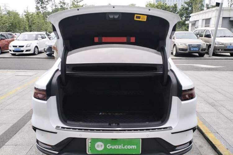 Used BYD Han 2022 EV Genesis Edition 610KM All-Wheel Drive Premium Model Trunk