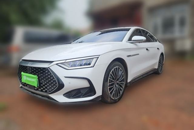 Używany BYD Han 2022 DM-i 121KM Prestige Model