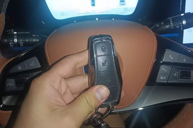 Used BYD Han 2022 DM-i 121KM Luxury Model Vehicle Key