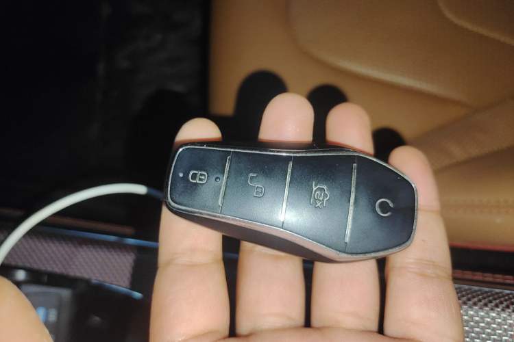 Used BYD Han 2022 DM-i 121KM Luxury Model Vehicle Key