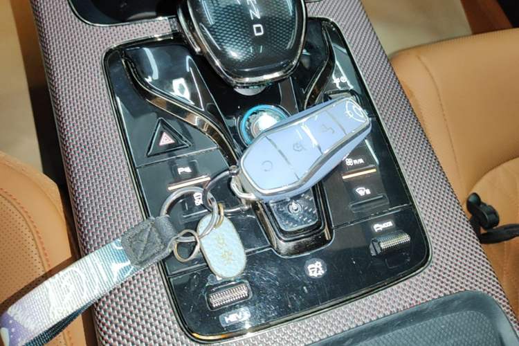 Used BYD Han 2022 DM-i 121KM Luxury Model Vehicle Key