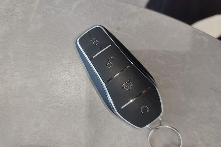 Used BYD Han 2022 DM-i 121KM Prestige Model Vehicle Key