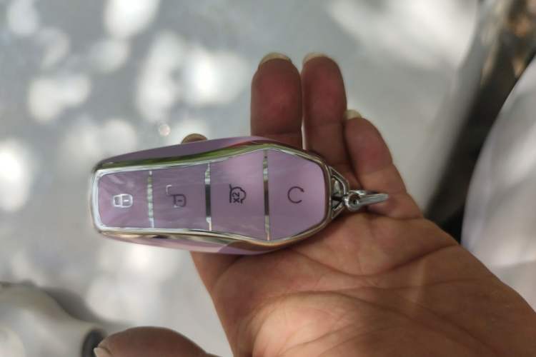 Used BYD Han 2022 DM-i 121KM Luxury Model Vehicle Key