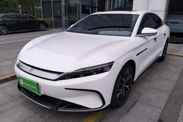 Used BYD Han 2022 EV Genesis Edition 610KM All-Wheel Drive Premium Model