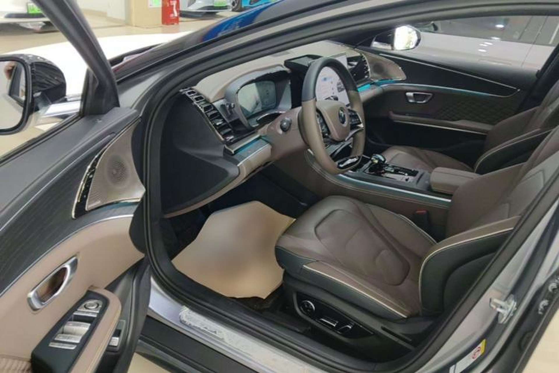 Used BYD Han 2022 EV Genesis Edition 715 km Front-Wheel-Drive Flagship Model Driver Seat