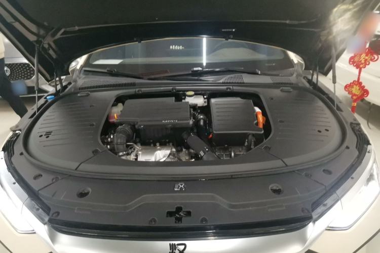 Used BYD Han 2022 DM-i 121KM Luxury Model Engine Bay