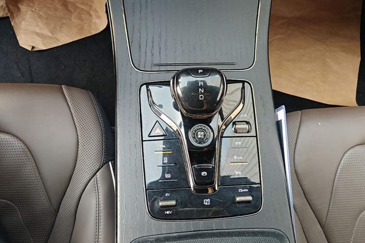 Used BYD Han 2022 DM-i 121KM Luxury Model Gear Lever