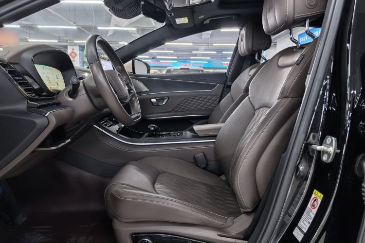 Used BYD Han 2022 DM-i 121KM Luxury Model Interior 1