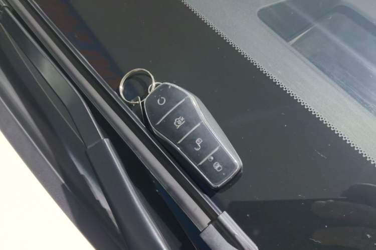 Used BYD Han 2022 EV Genesis Edition 715 km Front-Wheel-Drive Flagship Model Interior 1