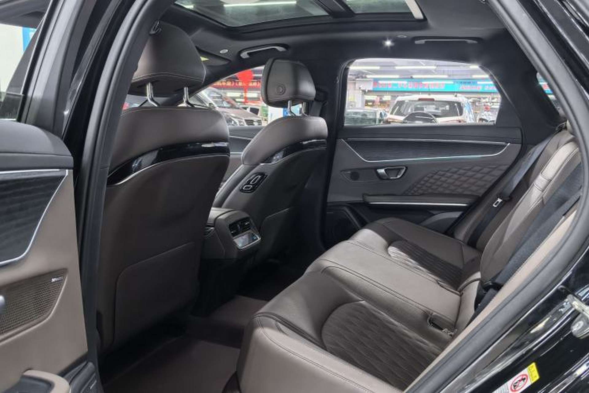 Used BYD Han 2022 DM-i 121KM Luxury Model Interior 2