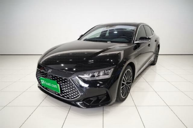 BYD Han 2023 DM-i Champion Edition 121KM Prestige Model usado