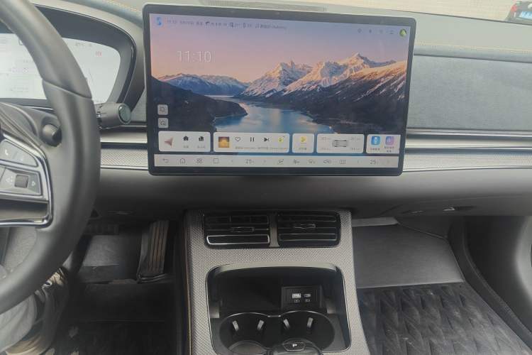 Used BYD Han 2023 DM-p War God Edition Audio And AC Panel