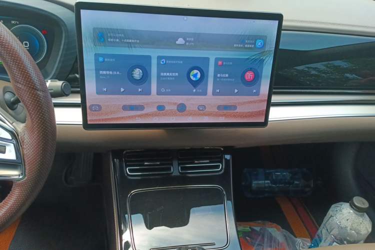 Used BYD Han 2023 DM-i Champion Edition 121KM Prestige Model Audio And AC Panel