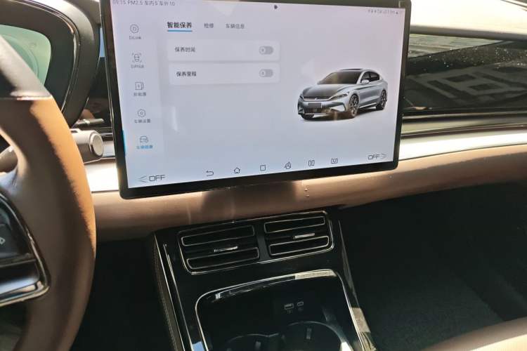 Used BYD Han 2023 EV Champion Edition 506KM Front-Wheel-Drive Premium Model Audio And AC Panel