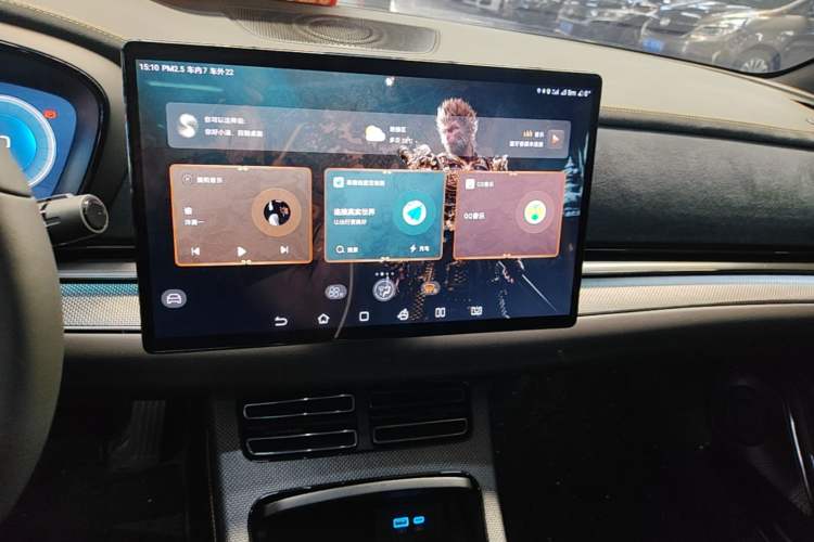 Used BYD Han 2023 DM-p War God Edition Audio And AC Panel