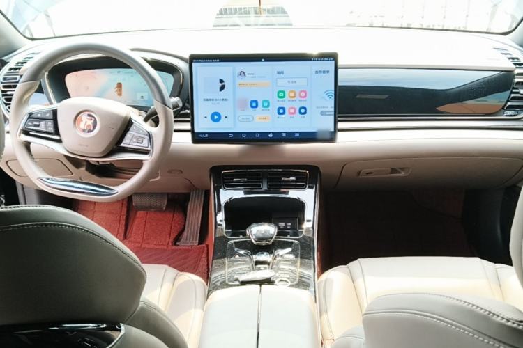 Used BYD Han 2023 DM-i Champion Edition 121KM Prestige Model Center Console