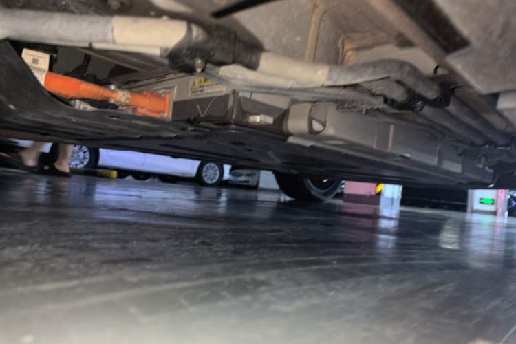 Used BYD Han 2023 DM-i Champion Edition 121KM Prestige Model Chassis Front Left