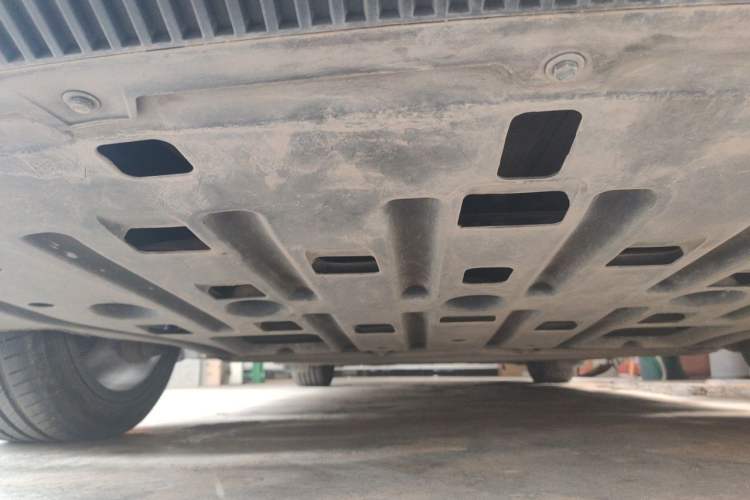 Used BYD Han 2023 EV Champion Edition 715KM Front-Drive Prestige Model Chassis Rear