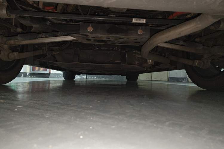 Used BYD Han 2023 DM-i Champion Edition 121KM Prestige Model Chassis Rear