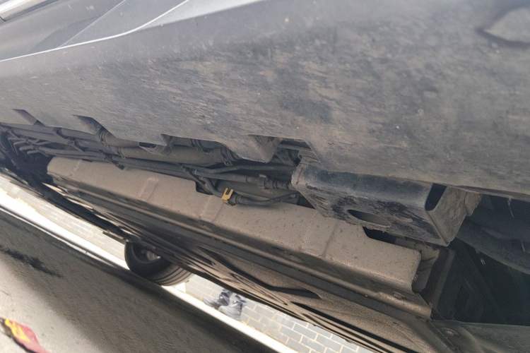 Used BYD Han 2023 DM-i Champion Edition 121KM Prestige Model Chassis Rear Left