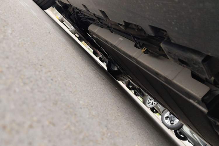 Used BYD Han 2023 DM-i Champion Edition 121KM Prestige Model Chassis Rear Left