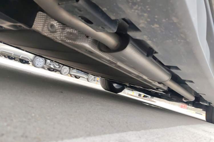 Used BYD Han 2023 DM-i Champion Edition 121KM Prestige Model Chassis Rear Right