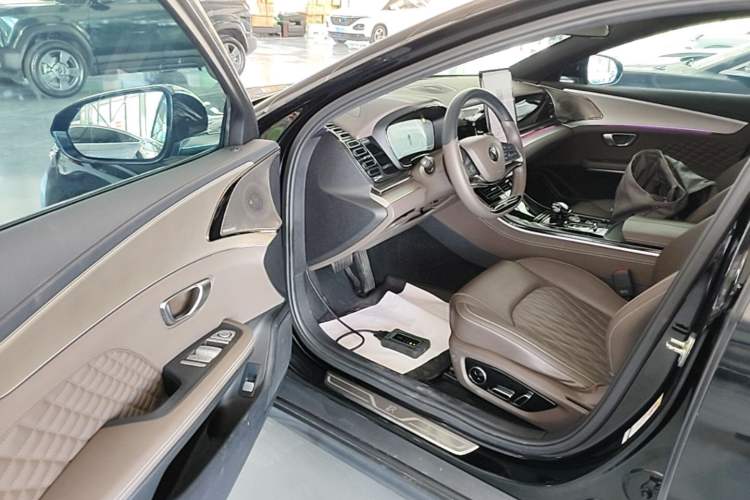 Used BYD Han 2023 EV Champion Edition 605KM Front-Drive Premium Model Driver Seat