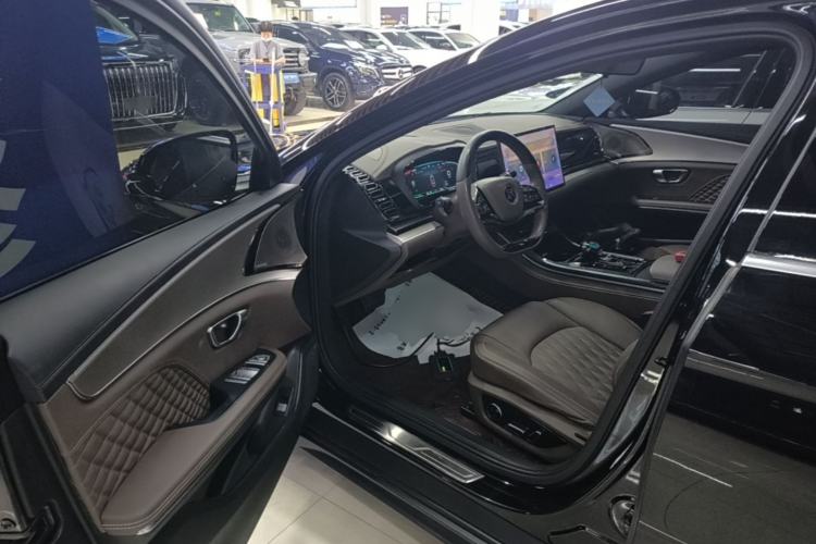 Used BYD Han 2023 EV Champion Edition 605KM Front-Drive Premium Model Driver Seat