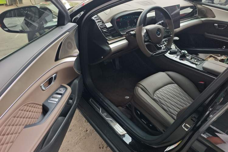 Used BYD Han 2023 DM-i Champion Edition 121KM Prestige Model Driver Seat