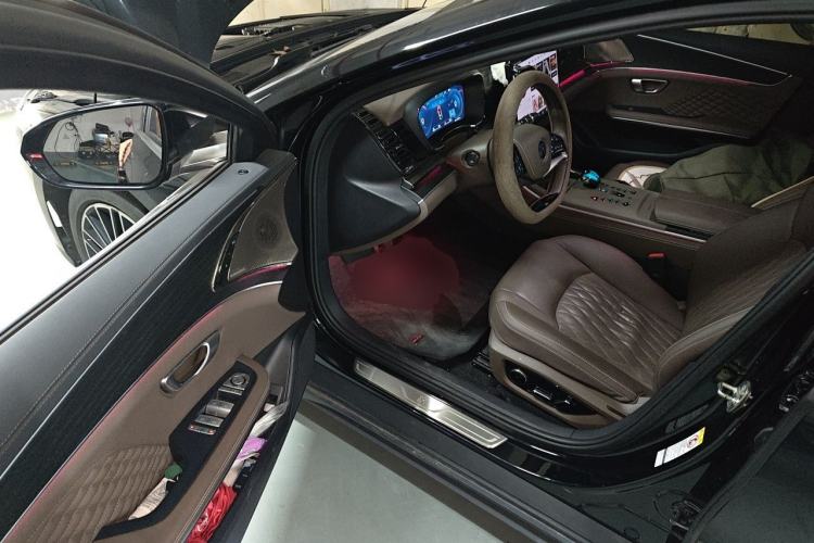 Used BYD Han 2023 DM-i Champion Edition 121KM Prestige Model Driver Seat