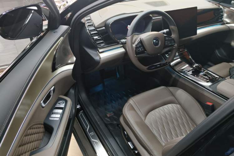 Used BYD Han 2023 DM-i Champion Edition 121KM Prestige Model Driver Seat