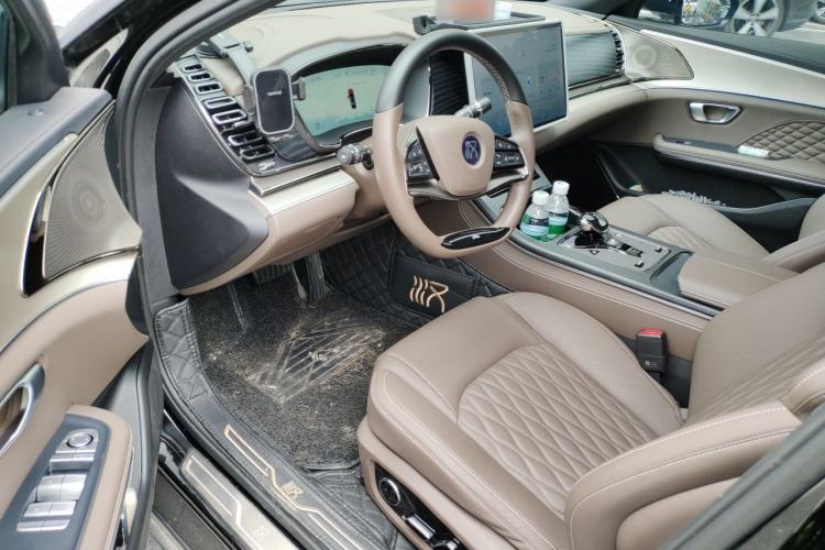 Used BYD Han 2023 EV Champion Edition 506KM Front-Wheel-Drive Premium Model Driver Seat