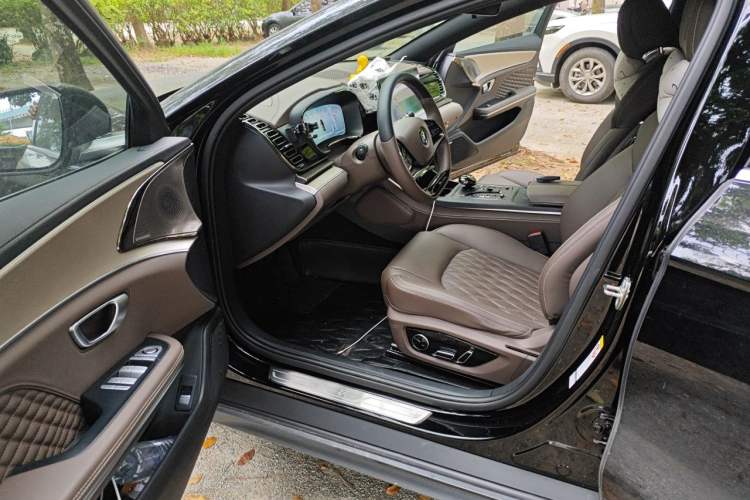 Used BYD Han 2023 DM-i Champion Edition 121KM Prestige Model Driver Seat
