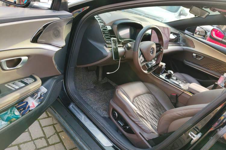 Used BYD Han 2023 EV Champion Edition 605KM Front-Drive Premium Model Driver Seat