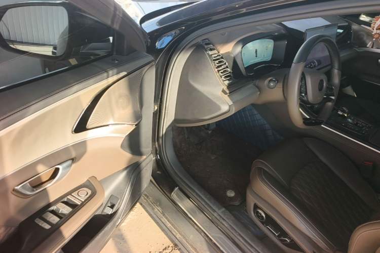Used BYD Han 2023 DM-i Champion Edition 121KM Prestige Model Driver Seat