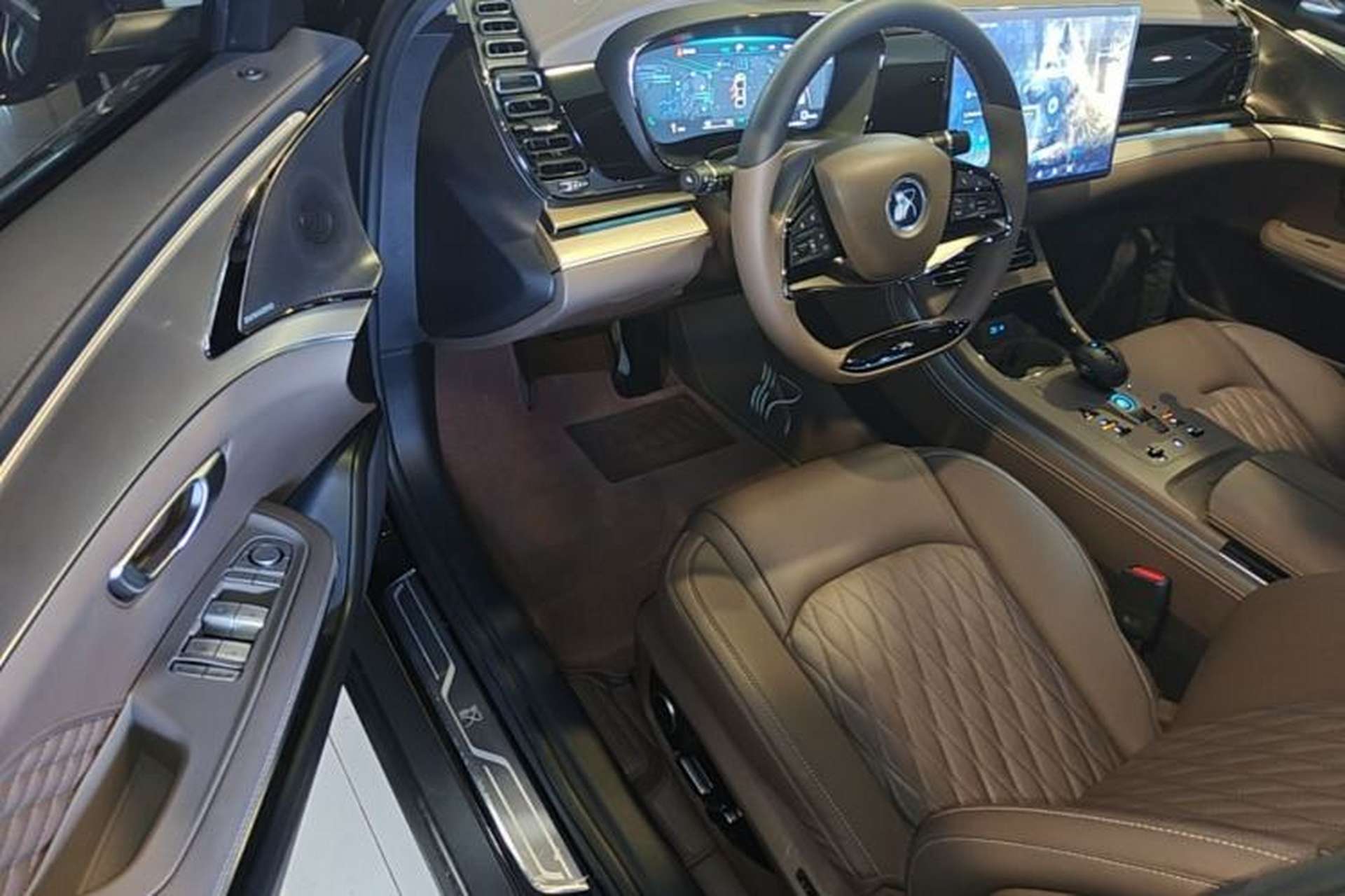 Used BYD Han 2023 DM-i Champion Edition 121KM Prestige Model Driver Seat