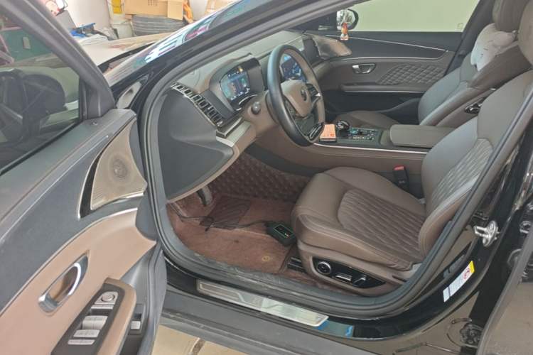 Used BYD Han 2023 DM-i Champion Edition 121KM Prestige Model Driver Seat