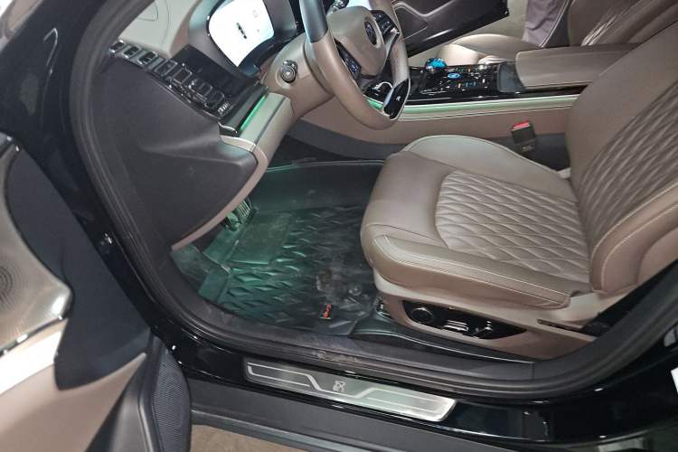 Used BYD Han 2023 DM-i Champion Edition 121KM Prestige Model Driver Seat