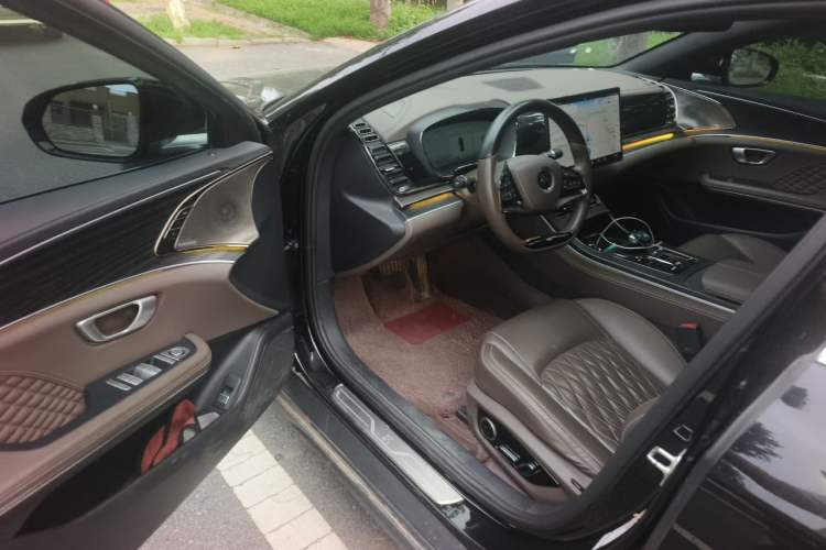 Used BYD Han 2023 DM-i Champion Edition 121KM Prestige Model Driver Seat